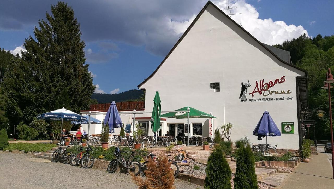 Hotel Restaurant Albans Sonne Bad Rippoldsau-Schapbach Kültér fotó